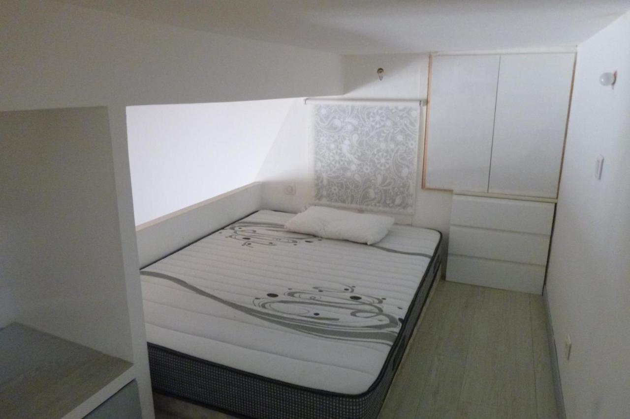 Studio Lourmarin Centre Apartment Luaran gambar